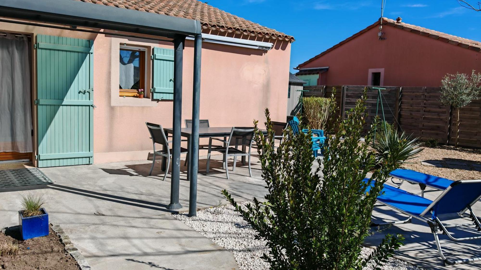 Le Mazet Sooksabai, Confort, Charme Et Decouverte En Petite Camargue Saint-Laurent-dʼAigouze Dış mekan fotoğraf